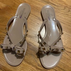 Auth Valentino rockstud flip flops jelly nude
